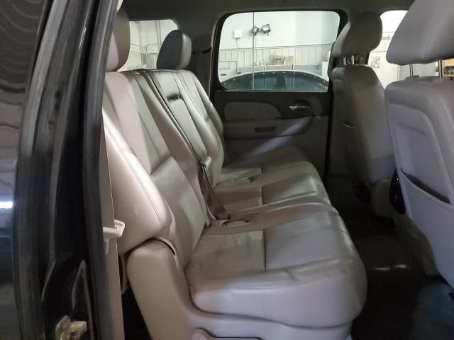 2011 GMC Yukon XL C1500 SLT