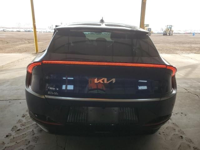 2023 KIA EV6 Light