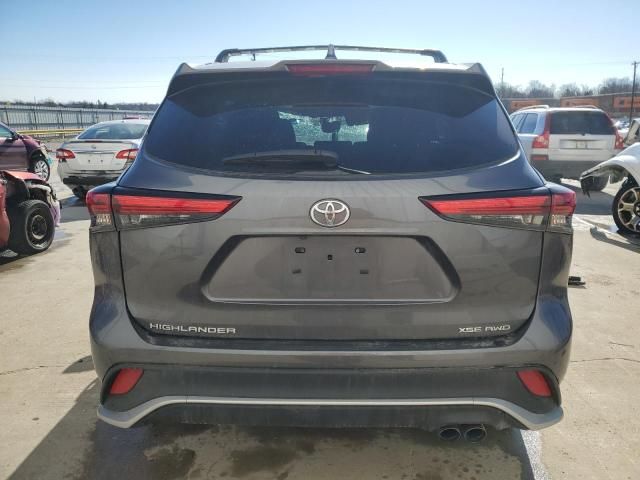 2022 Toyota Highlander XSE