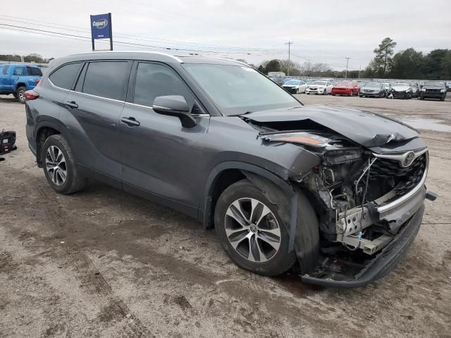 2020 Toyota Highlander XLE