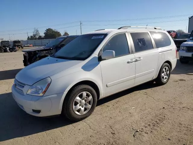 2010 KIA Sedona LX