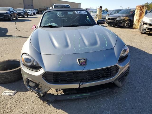 2017 Fiat 124 Spider Classica