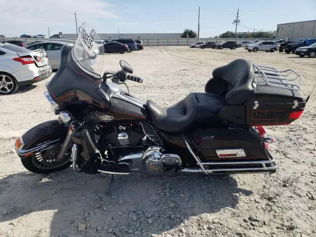 2011 Harley-Davidson Flhtcu