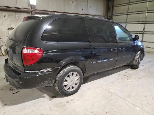 2006 Chrysler Town & Country Limited