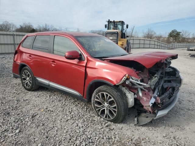 2016 Mitsubishi Outlander SE