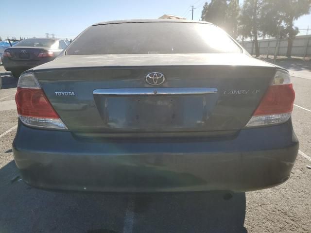 2005 Toyota Camry LE