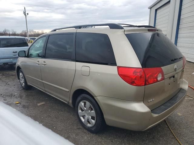 2008 Toyota Sienna CE