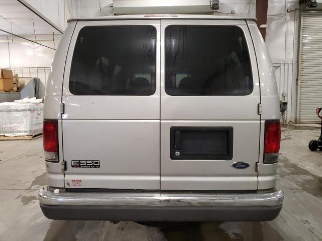 2003 Ford Econoline E350 Super Duty Wagon