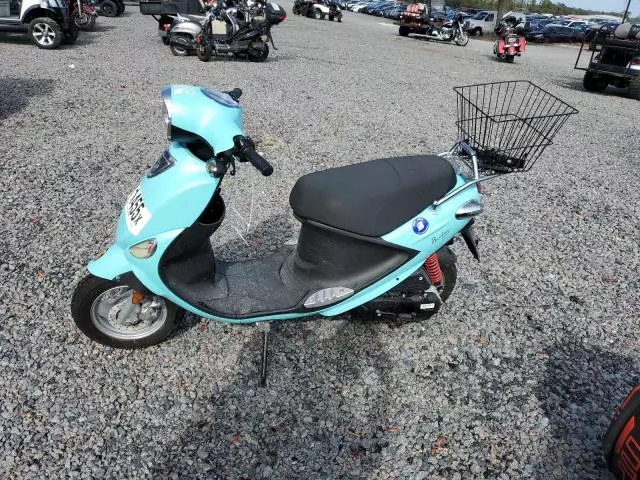 2018 Genuine Scooter Co. Buddy 50