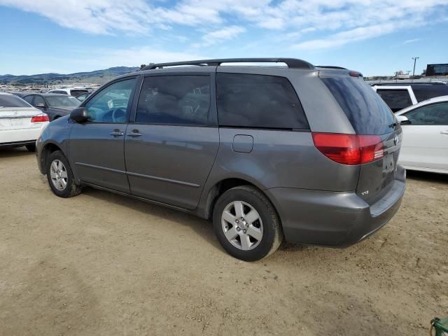 2005 Toyota Sienna CE