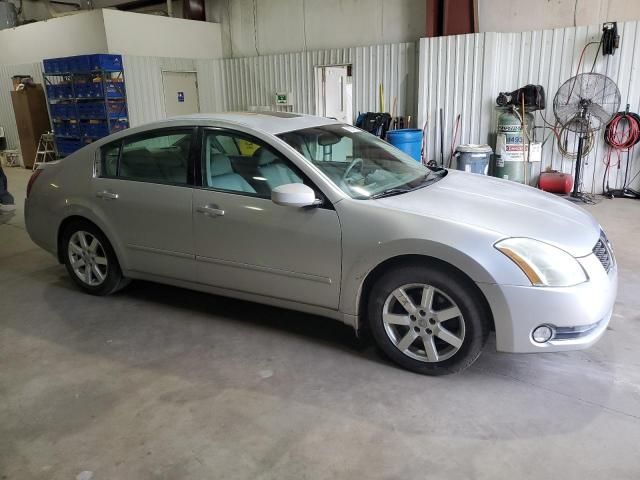 2005 Nissan Maxima SE