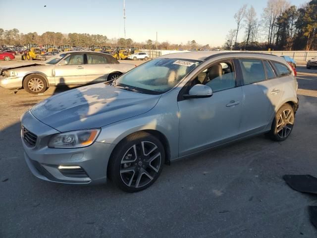 2018 Volvo V60 T5 Dynamic