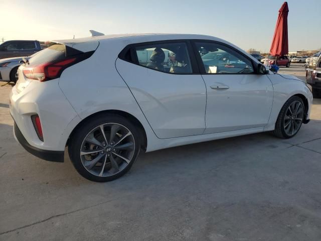 2019 Hyundai Veloster Base