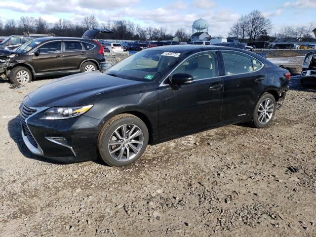 2017 Lexus ES 300H