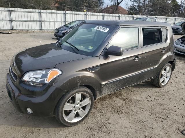 2011 KIA Soul +