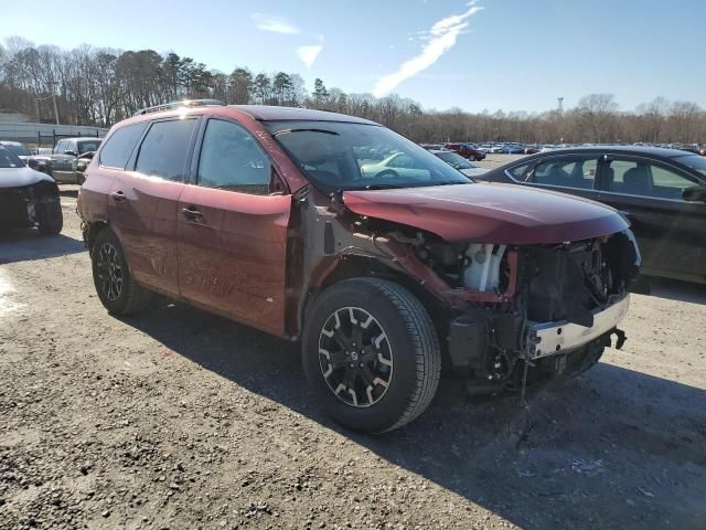 2020 Nissan Pathfinder SL