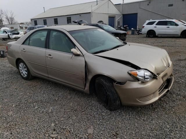 2005 Toyota Camry LE