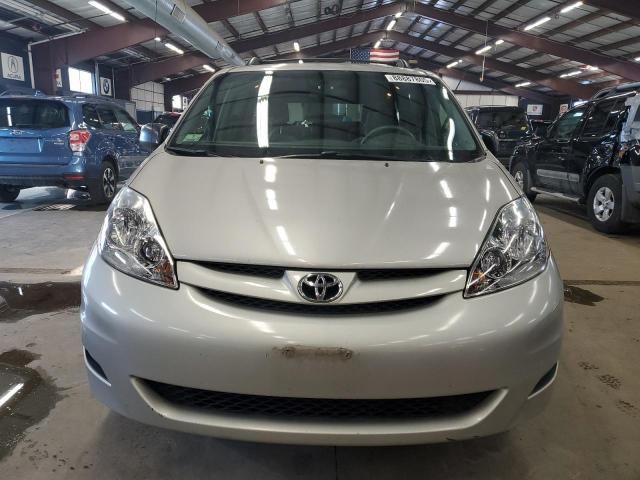 2006 Toyota Sienna CE