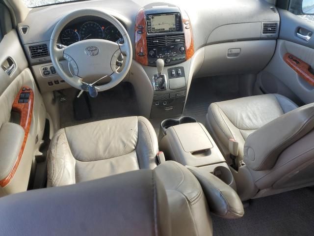 2008 Toyota Sienna XLE