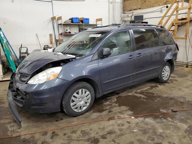 2006 Toyota Sienna CE