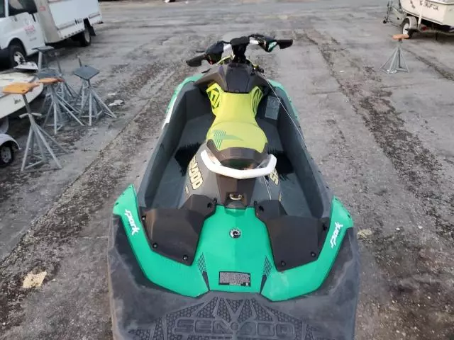 2020 Seadoo Spark Trix