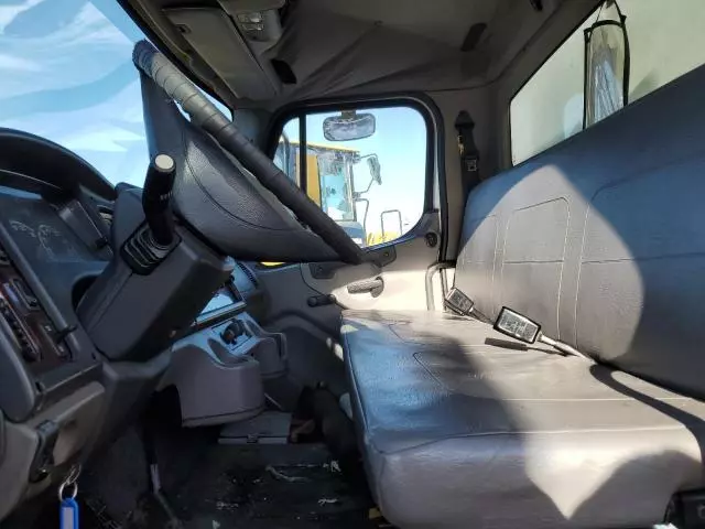 2009 Freightliner M2 106 Medium Duty