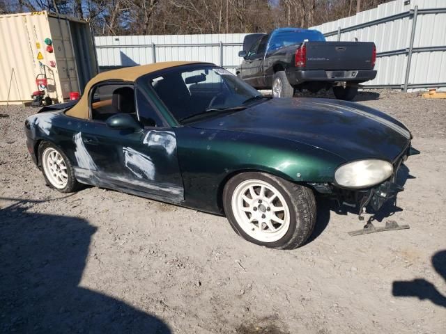 2000 Mazda MX-5 Miata Base