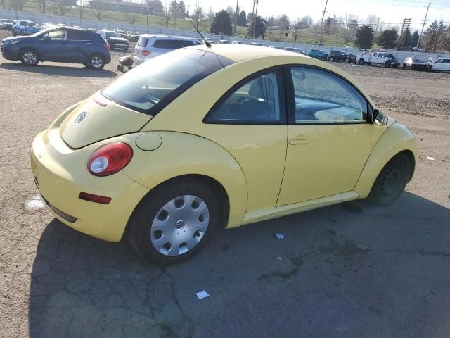 2010 Volkswagen New Beetle