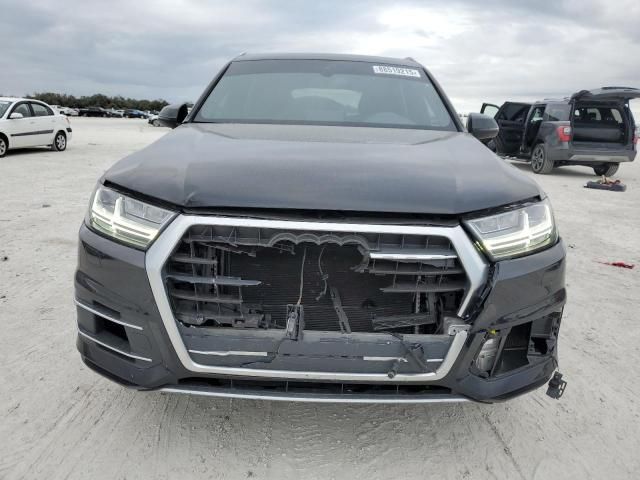 2018 Audi Q7 Premium Plus