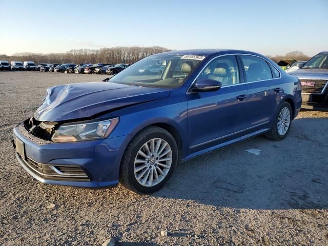 2016 Volkswagen Passat SE