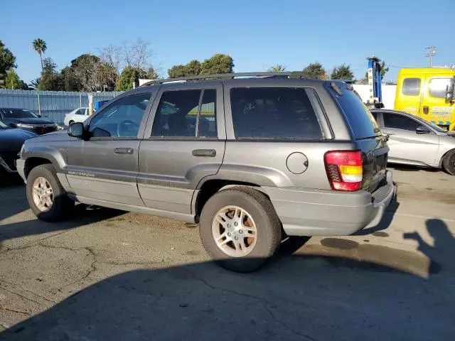 2002 Jeep Grand Cherokee Laredo