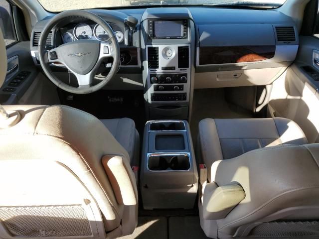 2009 Chrysler Town & Country Touring