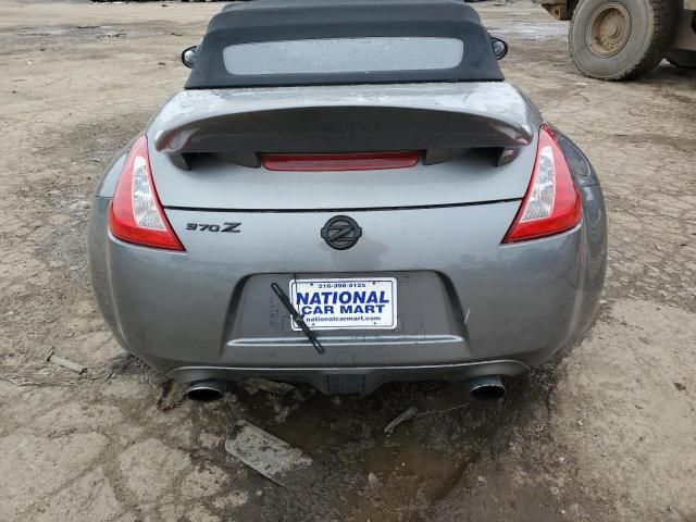 2012 Nissan 370Z Base