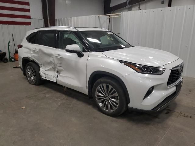 2023 Toyota Highlander L