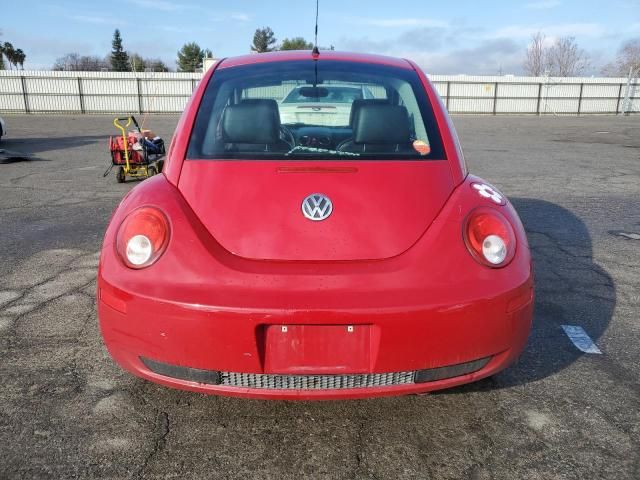 2010 Volkswagen New Beetle