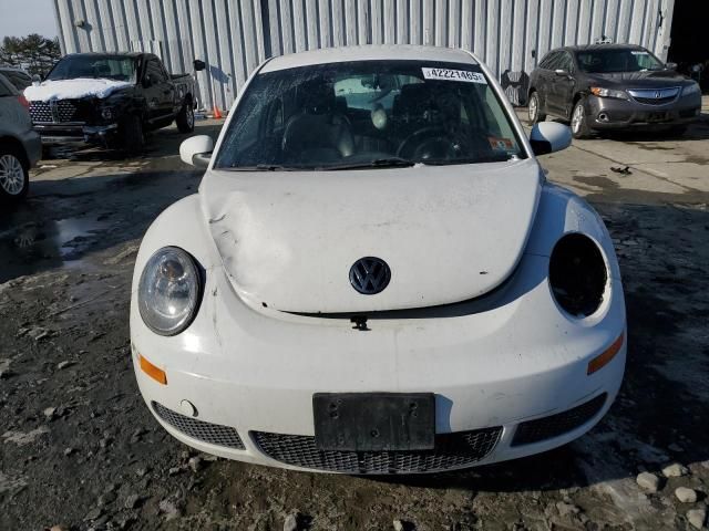 2009 Volkswagen New Beetle S