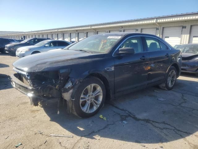 2018 Ford Taurus SE