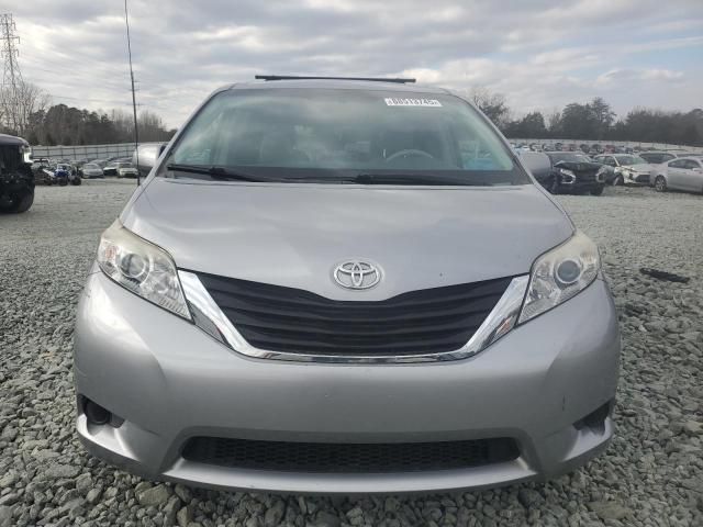 2012 Toyota Sienna LE