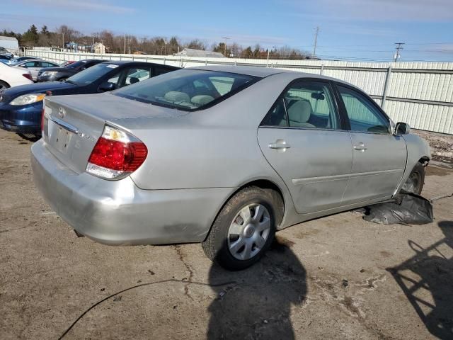 2005 Toyota Camry LE