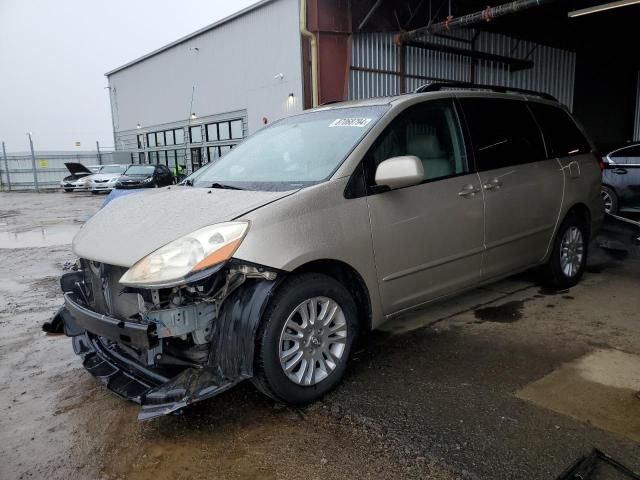 2008 Toyota Sienna XLE