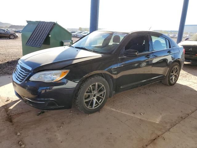 2013 Chrysler 200 Touring