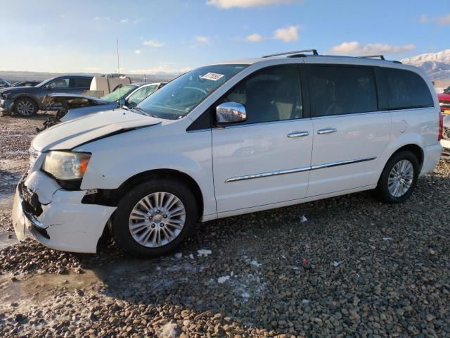 2012 Chrysler Town & Country Limited