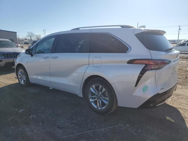 2023 Toyota Sienna Limited