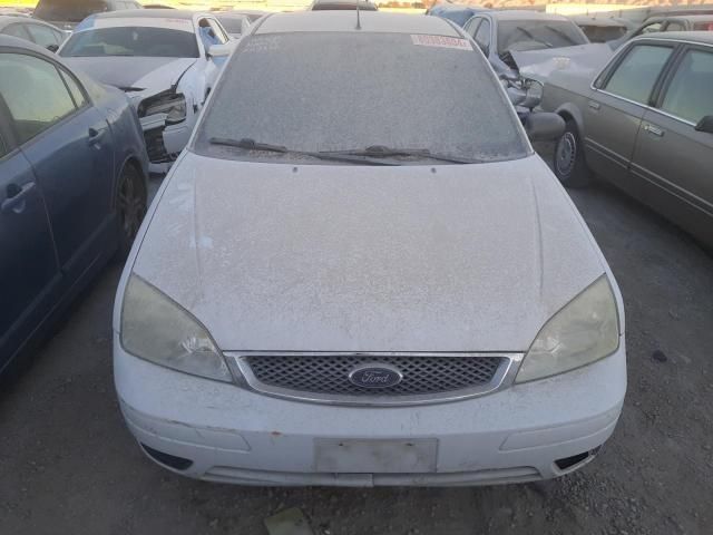 2005 Ford Focus ZX4