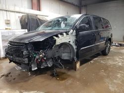 Salvage cars for sale at Elgin, IL auction: 2015 Chrysler Town & Country S