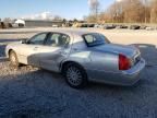 2005 Lincoln Town Car Signature Limited