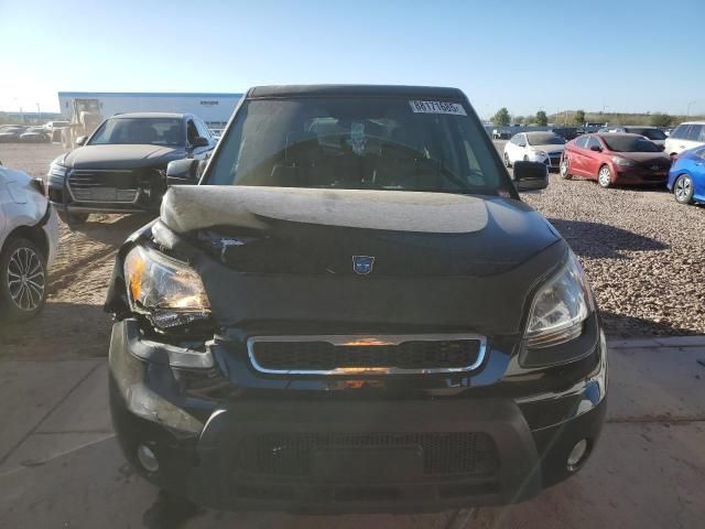 2010 KIA Soul +