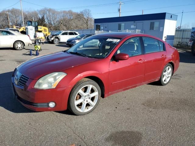 2004 Nissan Maxima SE