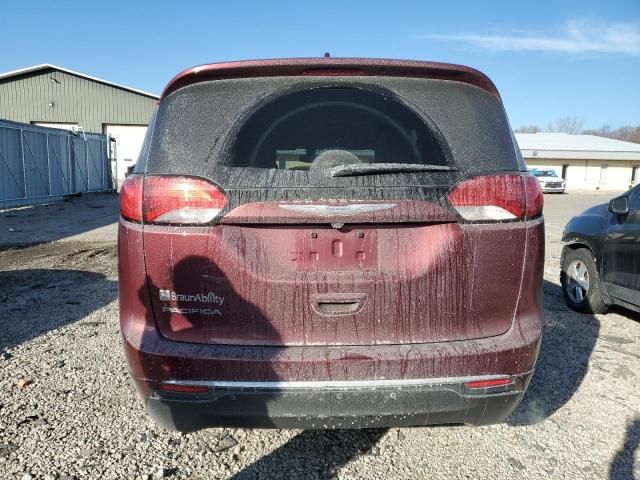 2017 Chrysler Pacifica Touring L