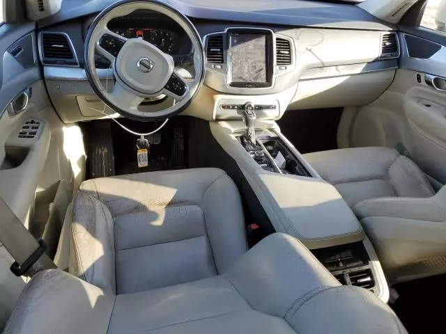 2018 Volvo XC90 T6